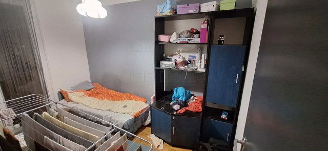 Eladó panellakás, Kaposváron 33.9 M Ft, 1+1 szobás