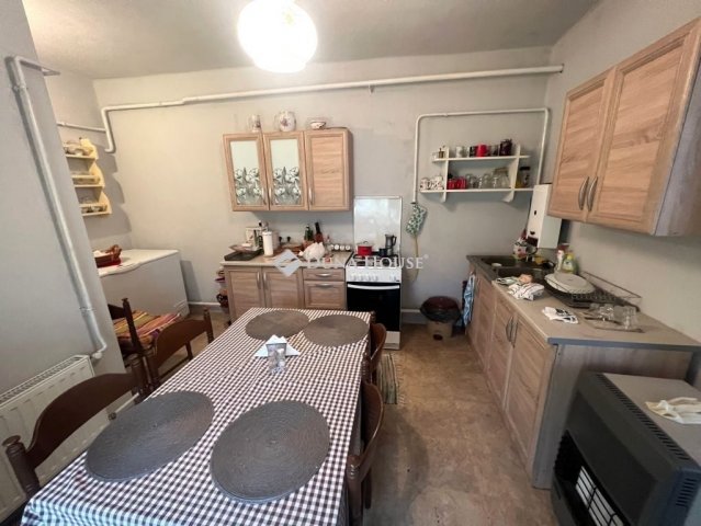 Eladó családi ház, Csongrádon 45.9 M Ft, 3 szobás