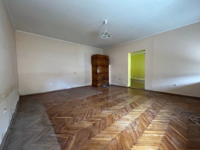 Eladó téglalakás, Kapuváron 26.5 M Ft, 2 szobás