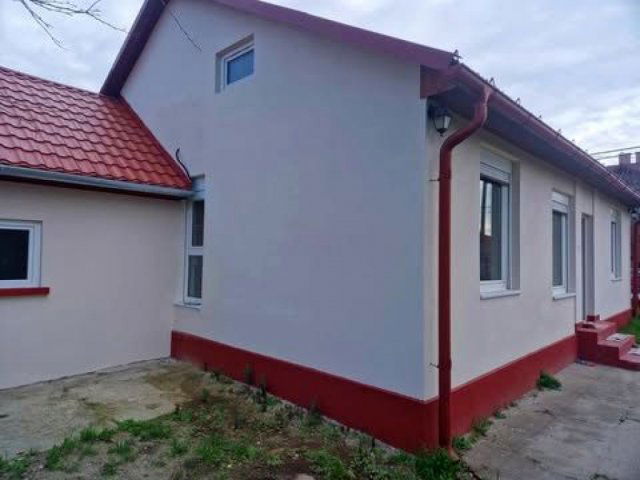 Eladó családi ház, Gyálon 87.9 M Ft, 3+2 szobás