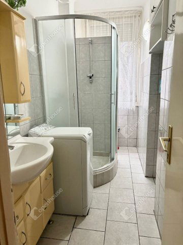Eladó téglalakás, Tatabányán 34.99 M Ft, 2 szobás