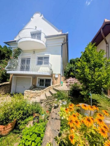 Eladó családi ház, Keszthelyen, Keringő utcában 98.4 M Ft