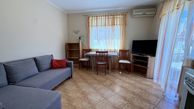 Kiadó téglalakás, albérlet, Debrecenben 250 E Ft / hó, 3 szobás