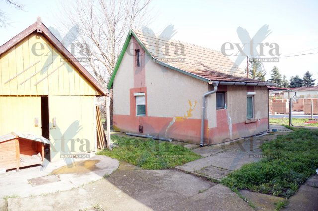 Eladó családi ház, Szegeden 112 M Ft, 5 szobás
