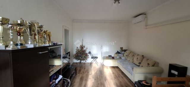 Eladó panellakás, Pécsett 46.9 M Ft, 2+1 szobás