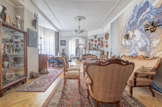 Eladó téglalakás, Budapesten, XI. kerületben 170 M Ft, 3 szobás