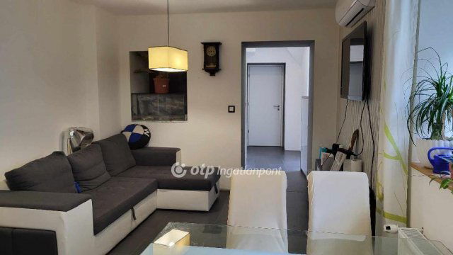 Eladó családi ház, Sopronban 85 M Ft, 3 szobás
