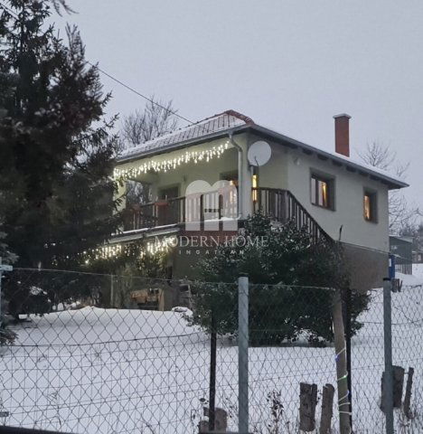 Eladó családi ház, Kincsesbányán 50 M Ft, 1 szobás