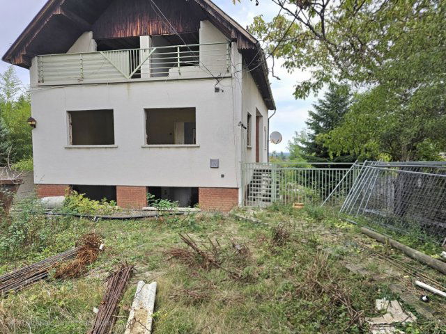 Eladó telek, Budapesten, III. kerületben, Domoszló útján