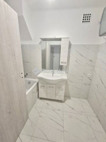 Eladó téglalakás, Budapesten, II. kerületben 105 M Ft, 3 szobás