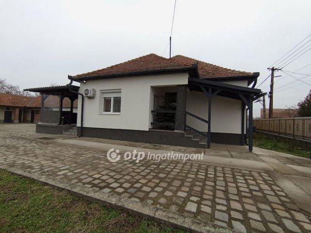 Eladó családi ház, Csányon 43 M Ft, 3 szobás