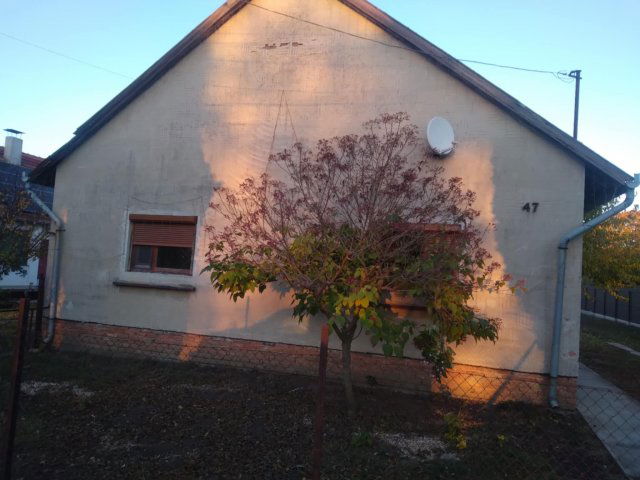 Eladó családi ház, Telekgerendáson 24.9 M Ft, 3 szobás