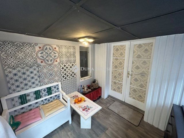 Eladó családi ház, Ócsán 88 M Ft, 6 szobás