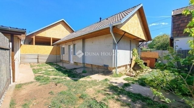 Eladó családi ház, Maglódon 85 M Ft, 4+1 szobás