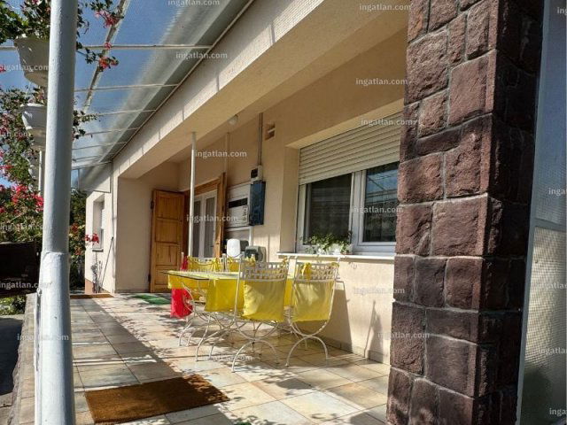 Eladó családi ház, Kunszentmiklóson 89 M Ft, 3+1 szobás