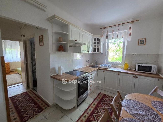 Kiadó téglalakás, albérlet, Debrecenben 250 E Ft / hó, 2 szobás