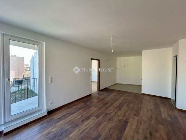 Eladó téglalakás, Budapesten, VIII. kerületben 97.49 M Ft