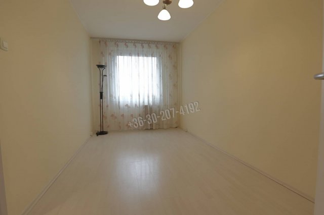 Eladó panellakás, Szegeden, Gyöngyvirág utcában 51.9 M Ft