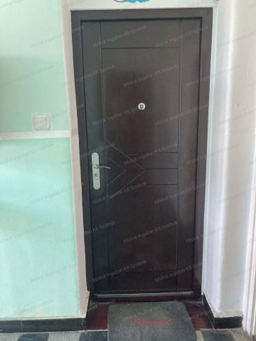 Eladó panellakás, Szolnokon 31.9 M Ft, 2 szobás