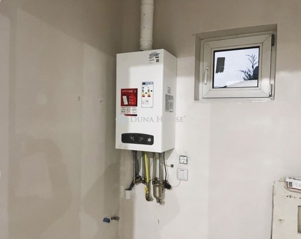 Eladó családi ház, Délegyházán 120 M Ft, 4 szobás