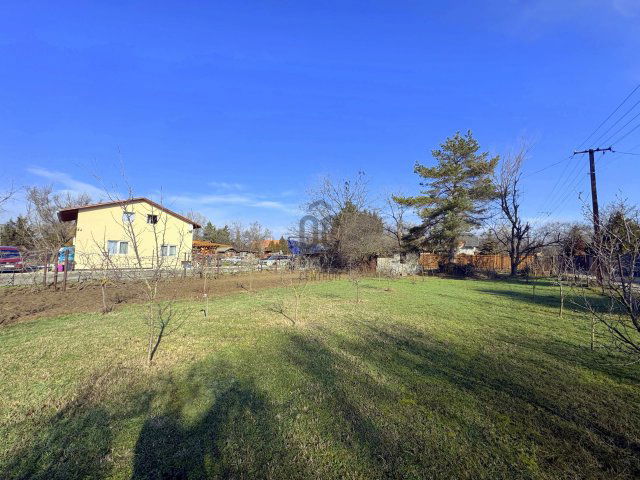 Eladó telek, Fóton, Kurta utcában 37.5 M Ft