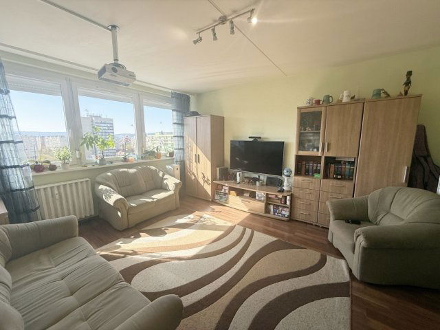 Eladó panellakás, Budapesten, XIV. kerületben 69.9 M Ft, 3 szobás