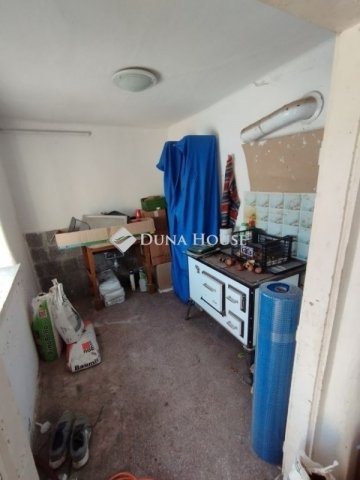 Eladó családi ház, Ásotthalmán 46.5 M Ft, 2 szobás