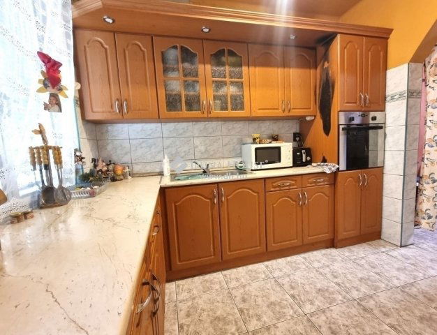 Eladó családi ház, Tápiószecsőn 56 M Ft, 3 szobás