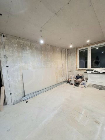 Eladó panellakás, Miskolcon 26.75 M Ft, 2 szobás