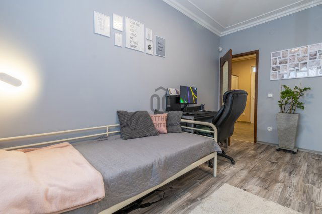 Eladó téglalakás, Üllőn 83.9 M Ft, 4 szobás