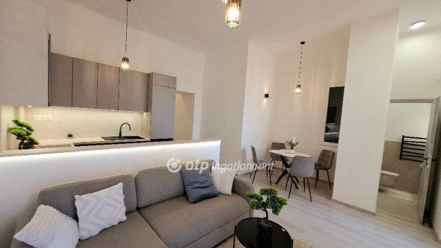 Eladó téglalakás, Budapesten, II. kerületben 88 M Ft, 2 szobás