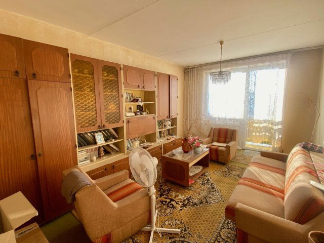 Eladó téglalakás, Nyíregyházán 41.99 M Ft, 4 szobás