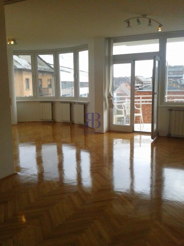 Kiadó téglalakás, albérlet, II. kerületben, Medve utcában