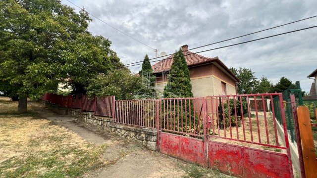 Eladó családi ház, Budapesten, XVII. kerületben 69.9 M Ft