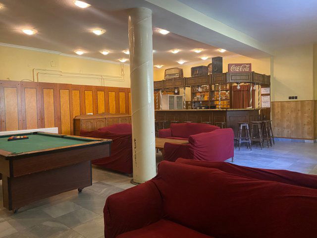 Eladó hotel, Szokolyán 1212 M Ft / költözzbe.hu