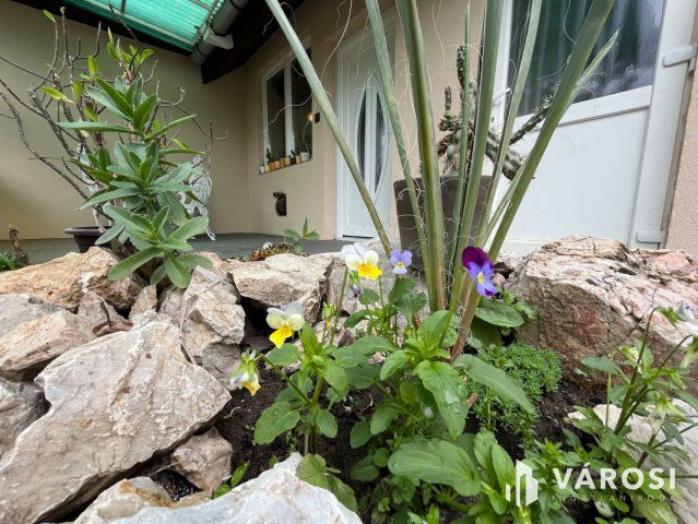 Eladó családi ház, Debrecenben 89.9 M Ft, 4 szobás