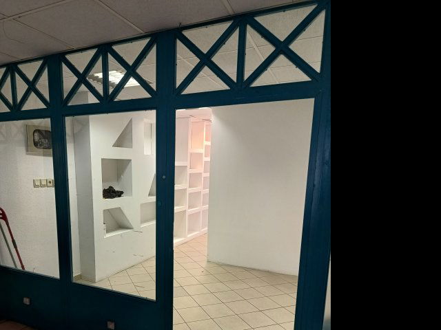 Eladó üzlethelyiség, Pécsett 13 M Ft / költözzbe.hu