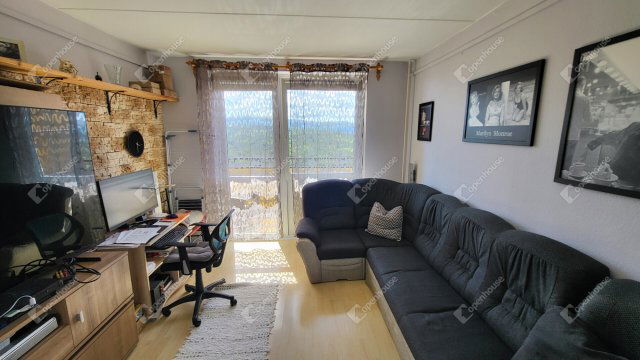 Eladó panellakás, Miskolcon 30.99 M Ft, 3 szobás