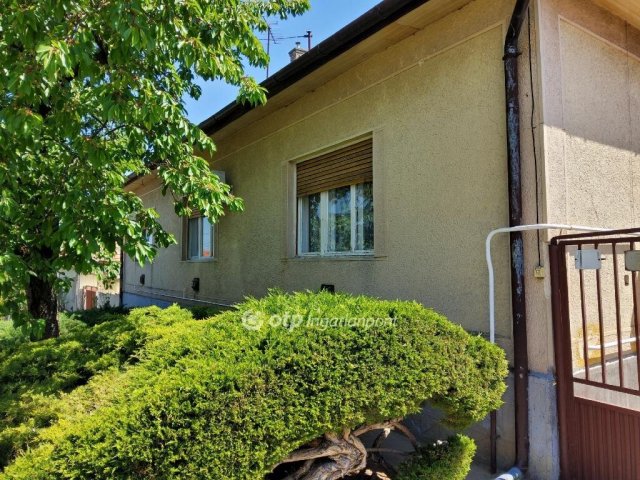 Eladó családi ház, Hévízgyörkön 65 M Ft, 4 szobás