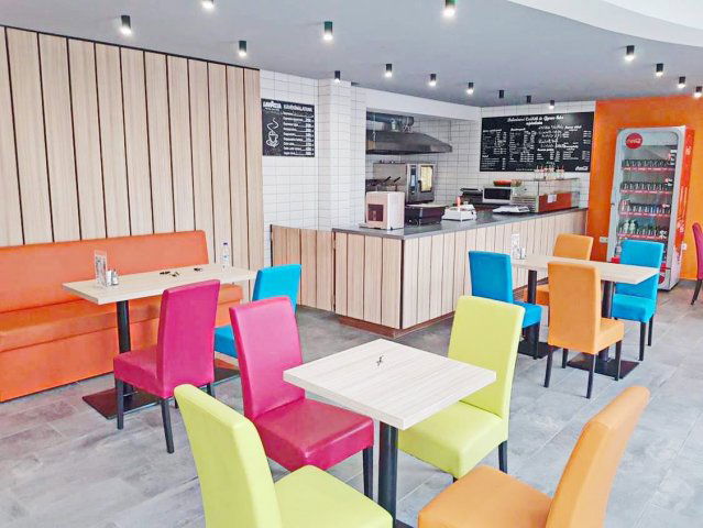 Kiadó üzlethelyiség, Debrecenben 300 E Ft / hó