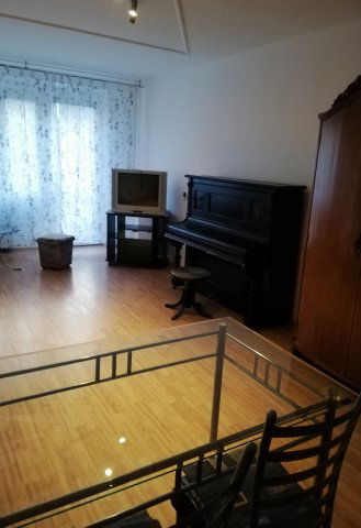 Eladó panellakás, Dunaújvárosban 34.9 M Ft, 2 szobás