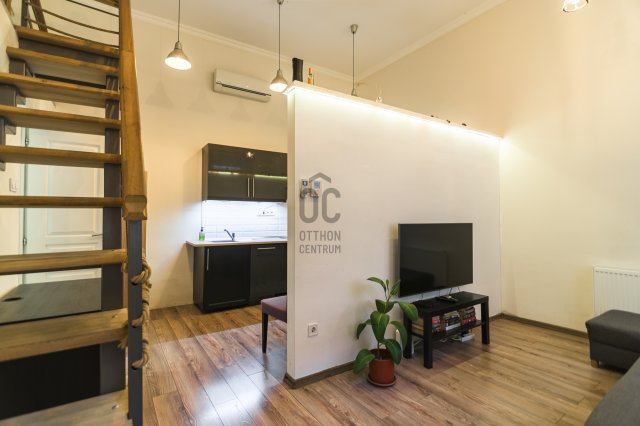 Eladó téglalakás, Budapesten, VII. kerületben, Thököly úton