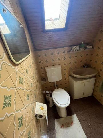 Eladó nyaraló, Harkányban 34.9 M Ft, 4 szobás