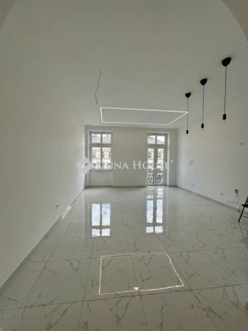 Eladó téglalakás, Budapesten, V. kerületben 181 M Ft, 4 szobás