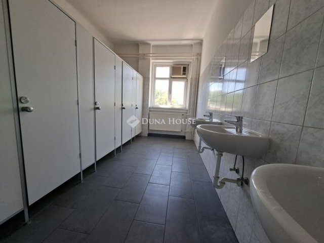 Kiadó iroda, Budapesten, IX. kerületben 2484 E Ft / hó