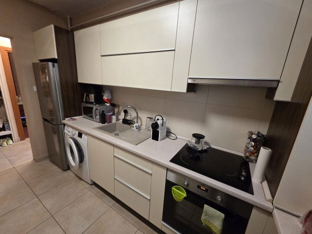 Eladó panellakás, Debrecenben, Piac utcában 87 M Ft, 3 szobás