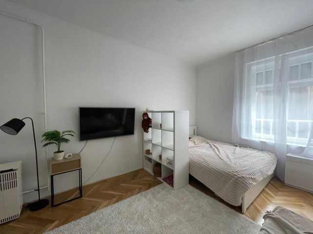 Kiadó téglalakás, albérlet, Budapesten, VIII. kerületben