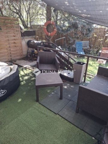 Eladó családi ház, Szentendrén 99.9 M Ft, 3 szobás