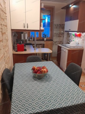 Eladó téglalakás, Kecskeméten 52.9 M Ft, 3 szobás