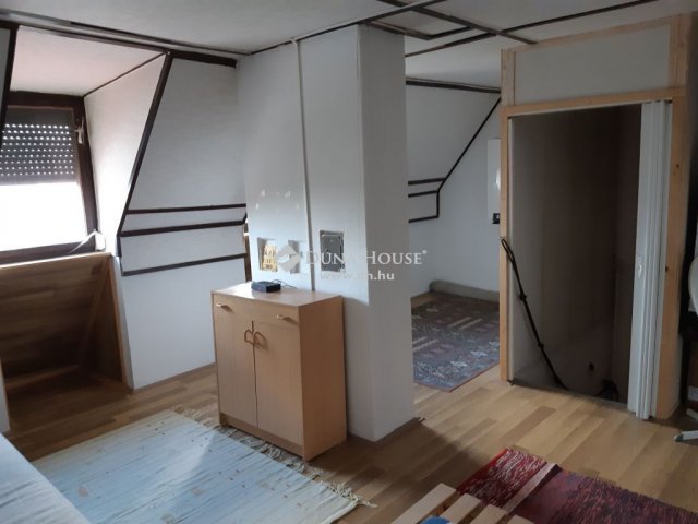 Eladó sorház, Harkányban 79.99 M Ft, 8 szobás